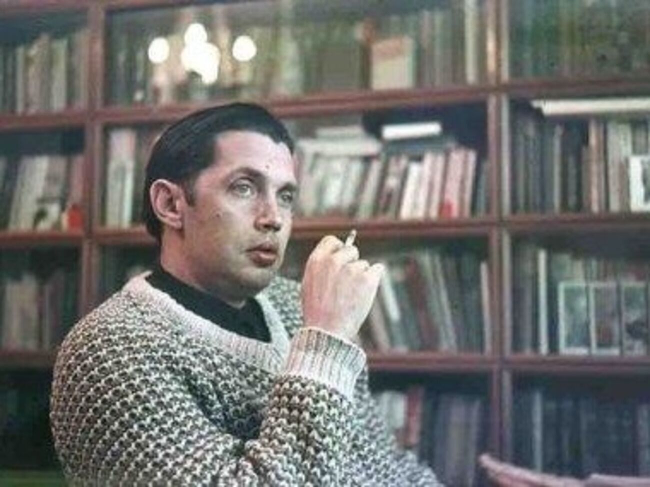 После смерти поэта вышел сборник "Последние стихи Роберта Рождественского"