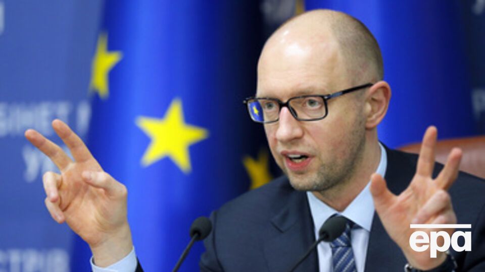 Яценюк сообщил об иске против России