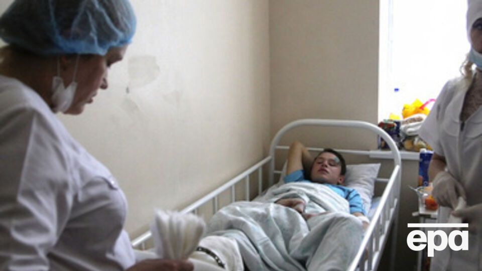 Больницы получили гуманитарную помощь