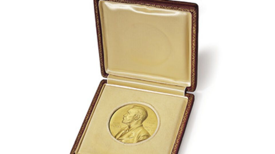 Нобелевская медаль вернется к своему владельцу
