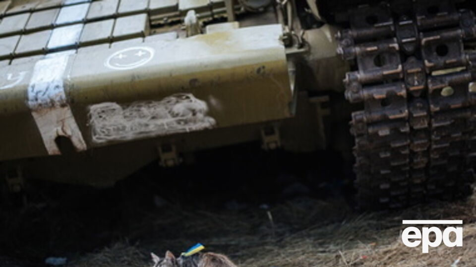 По данным штаба АТО, боевики открывали огонь по позициям сил АТО и населенным пунктам в Луганской и Донецкой областях