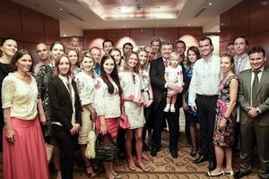 В Сингапуре Порошенко перенимал опыт борьбы с коррупцией и встречался с диаспорой. Фоторепортаж