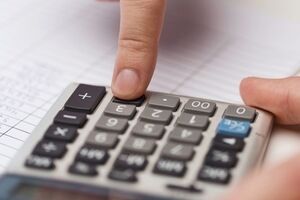 Объем сборов на Донеччине упал на 20%, хотя налоги продолжают платить даже на оккупированных территориях