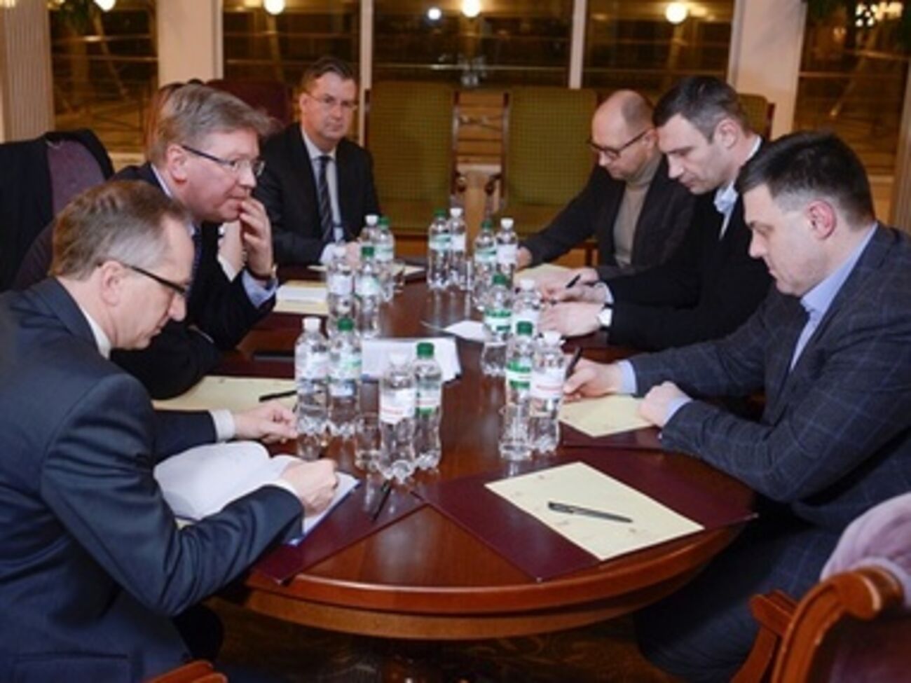 Переговорная группа