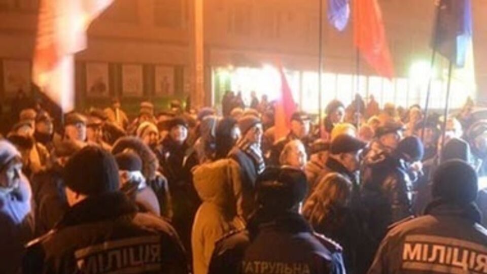 Массовый протест у Черкасской ОГА