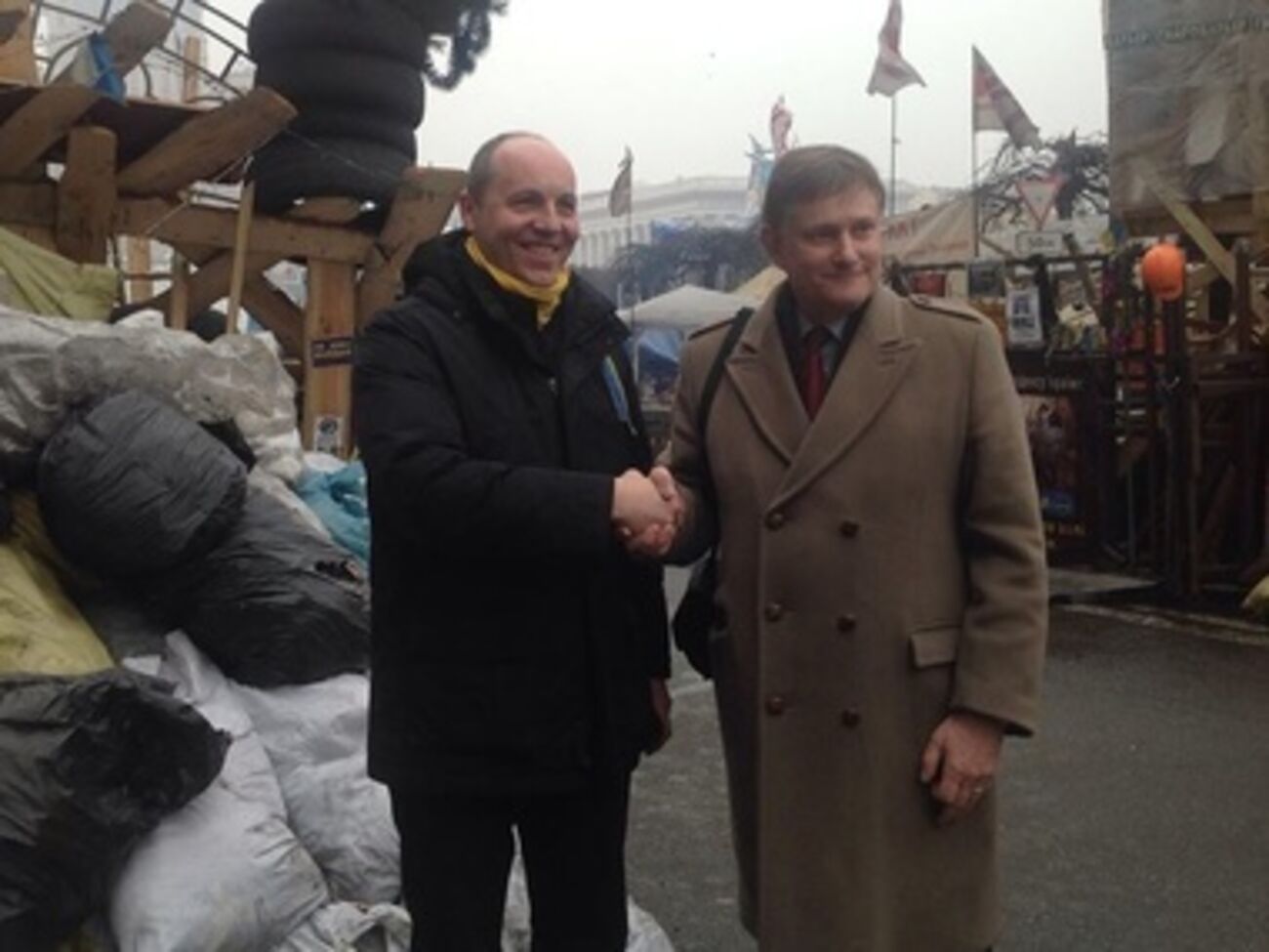 Майдан встретил гостей из НАТО