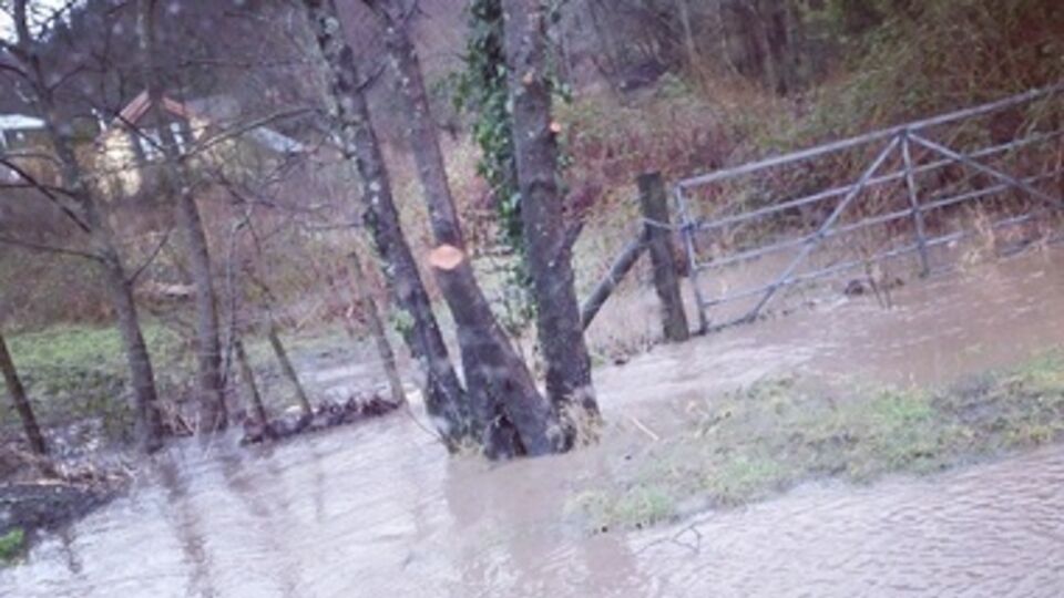 Уже многие недели в Англии сохраняется сложная погодная ситуация