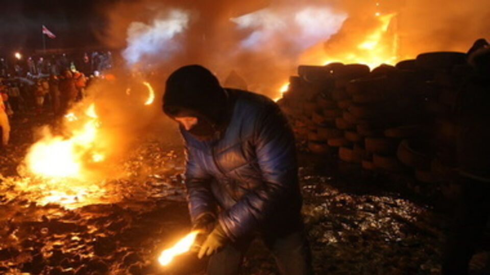 Столкновения на улице Грушевского в Киеве