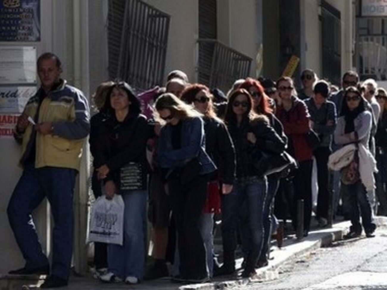 Грекам с каждым годом все сложнее найти работу