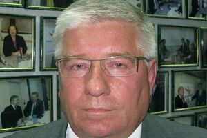 Михаил Чечетов