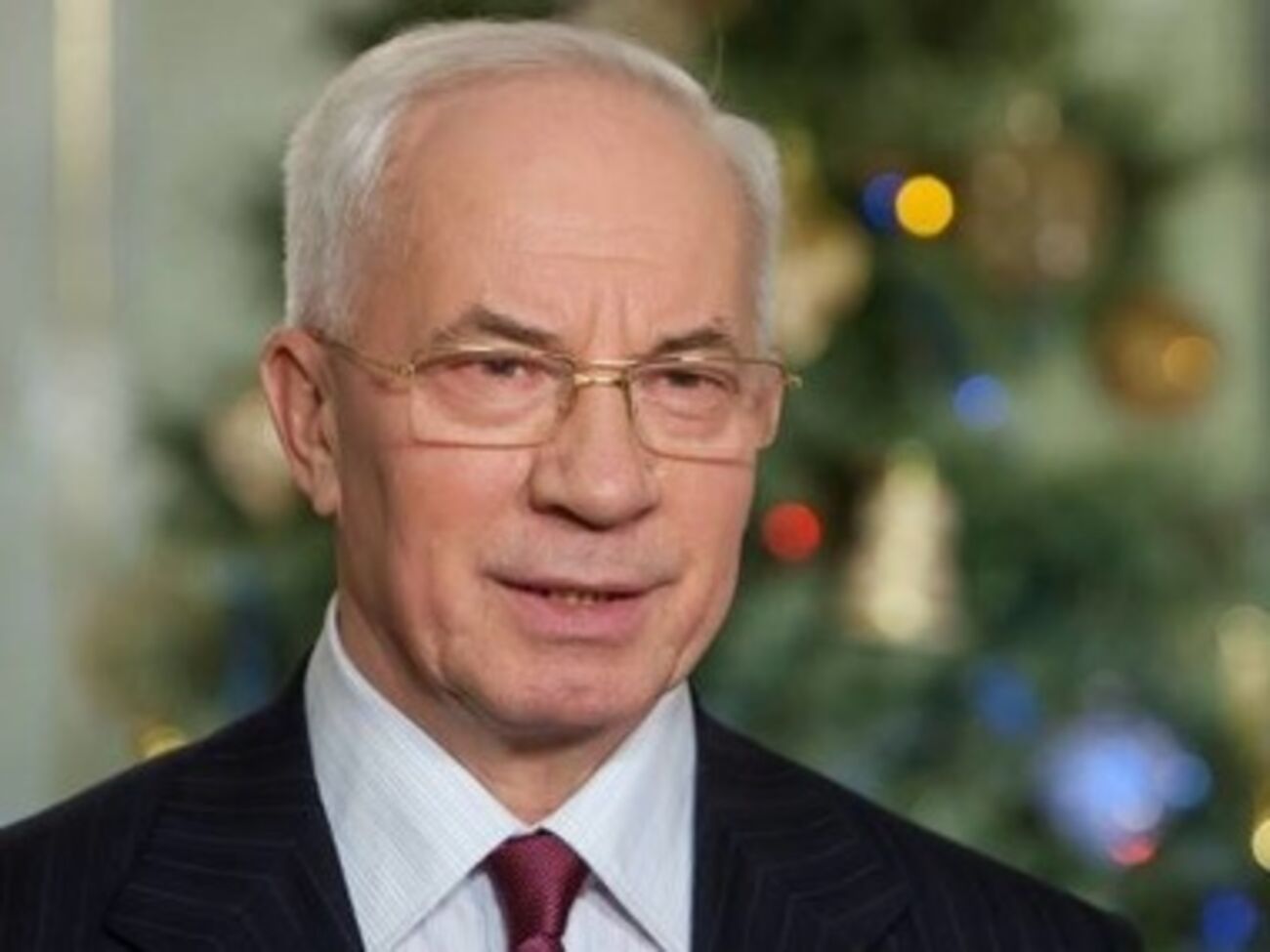 Николай Азаров