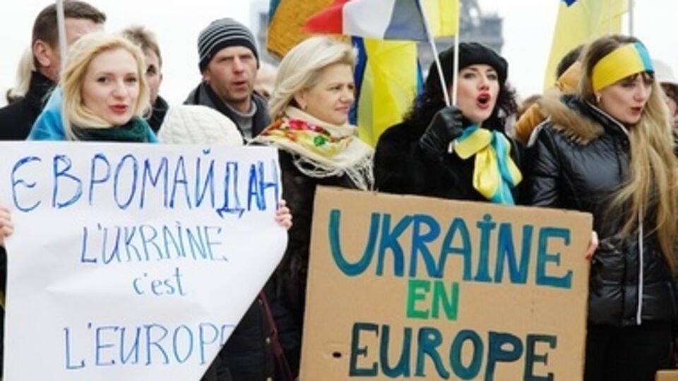 Евромайдан в Париже