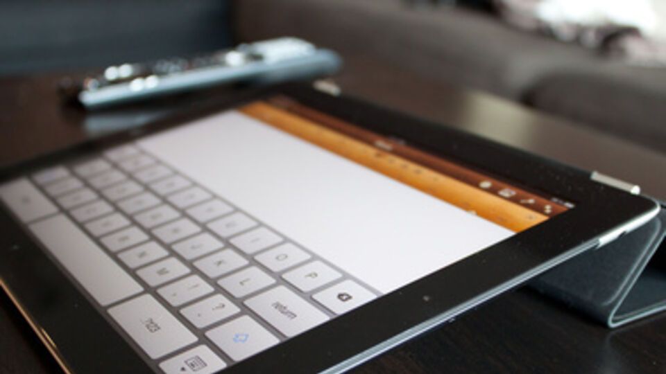 Apple снимает с продажи iPad2