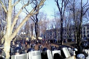 Столкновения в центре Киева