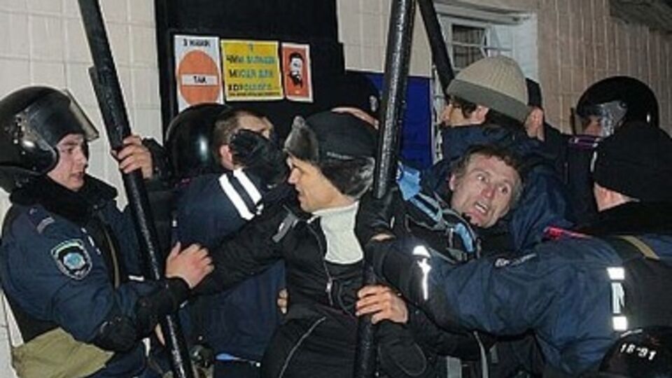 Столкновения у базы "Беркута" в Одессе