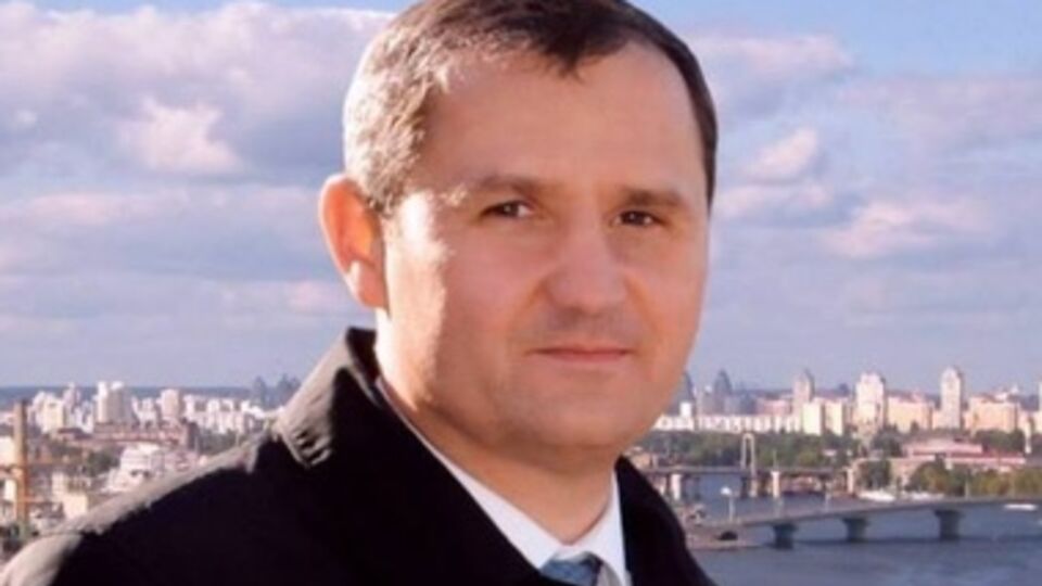 Из фракции Партии регионов вышел четвертый депутат