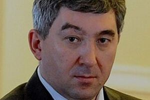 Грушевский вышел из ПР прямо на сцене Майдана