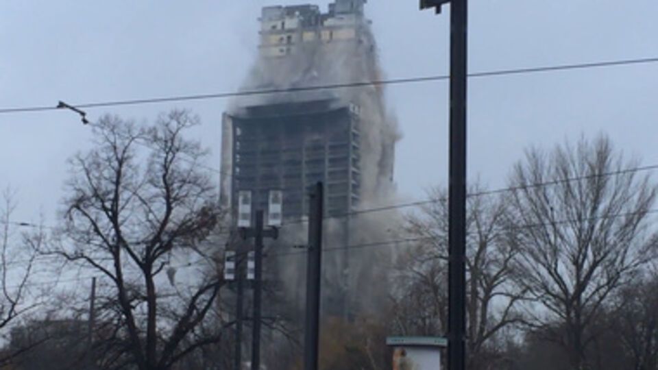 Это здание построили в 1972 году