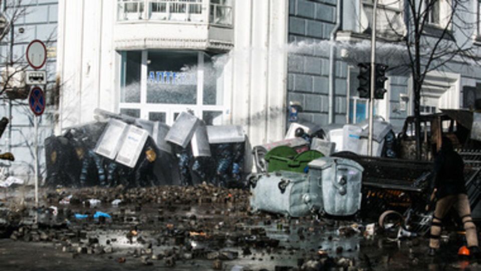 Столкновения в центре Киева