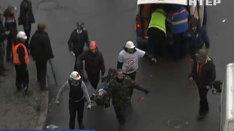 Клиника "Борис" принимает раненных