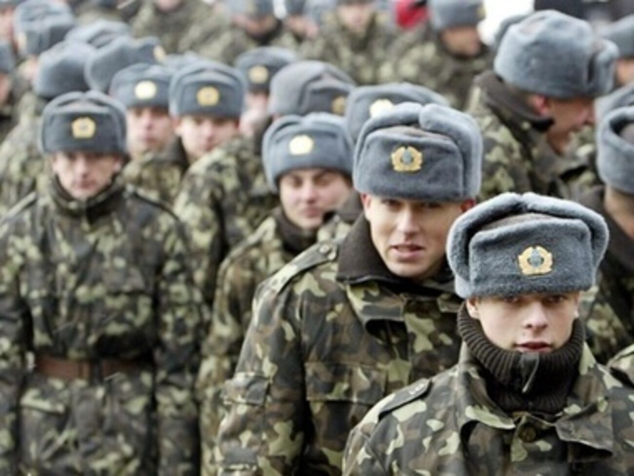 Минобороны обещает следовать уставу