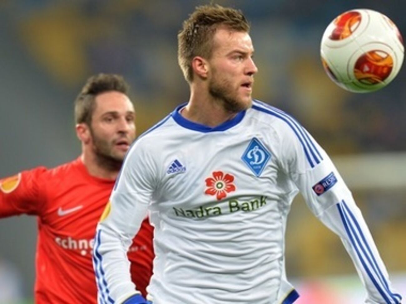 Матч начали минутой молчания