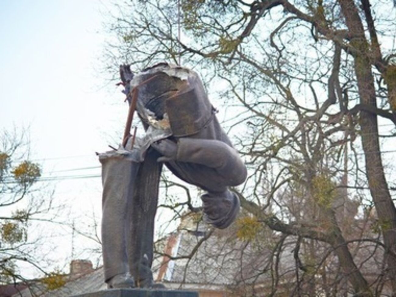 Украинцы избавляются от Ленина