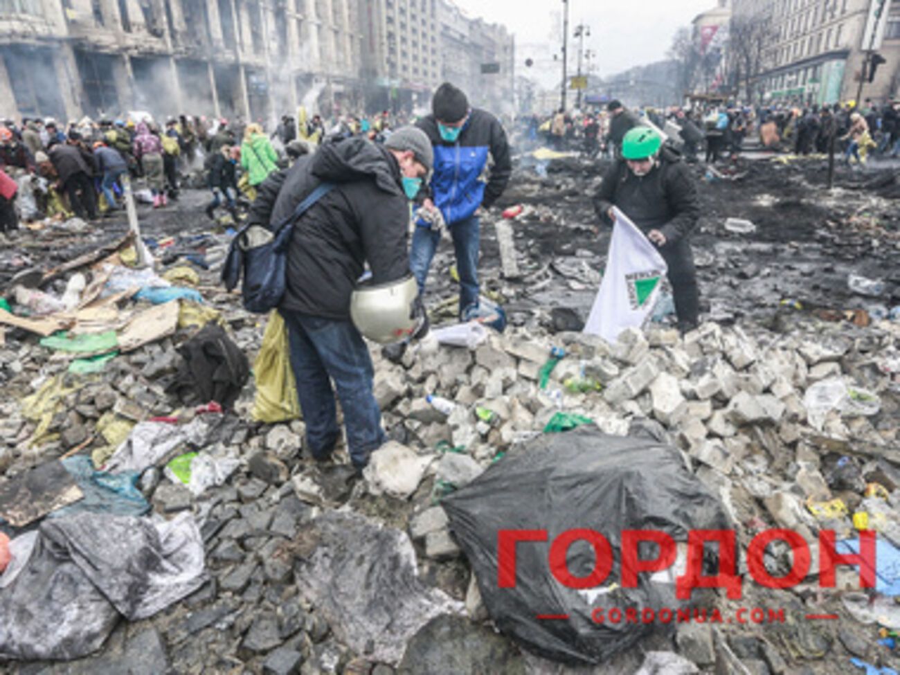 Автобусы прибыли предположительно со Львова