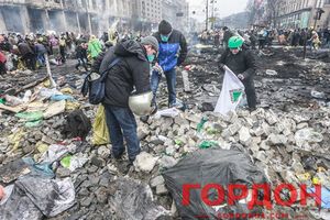 Автобусы прибыли предположительно со Львова