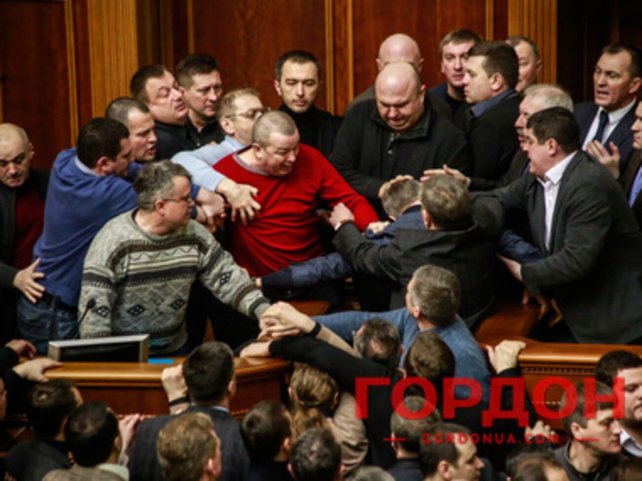 Драка в Верховной Раде. Фоторепортаж