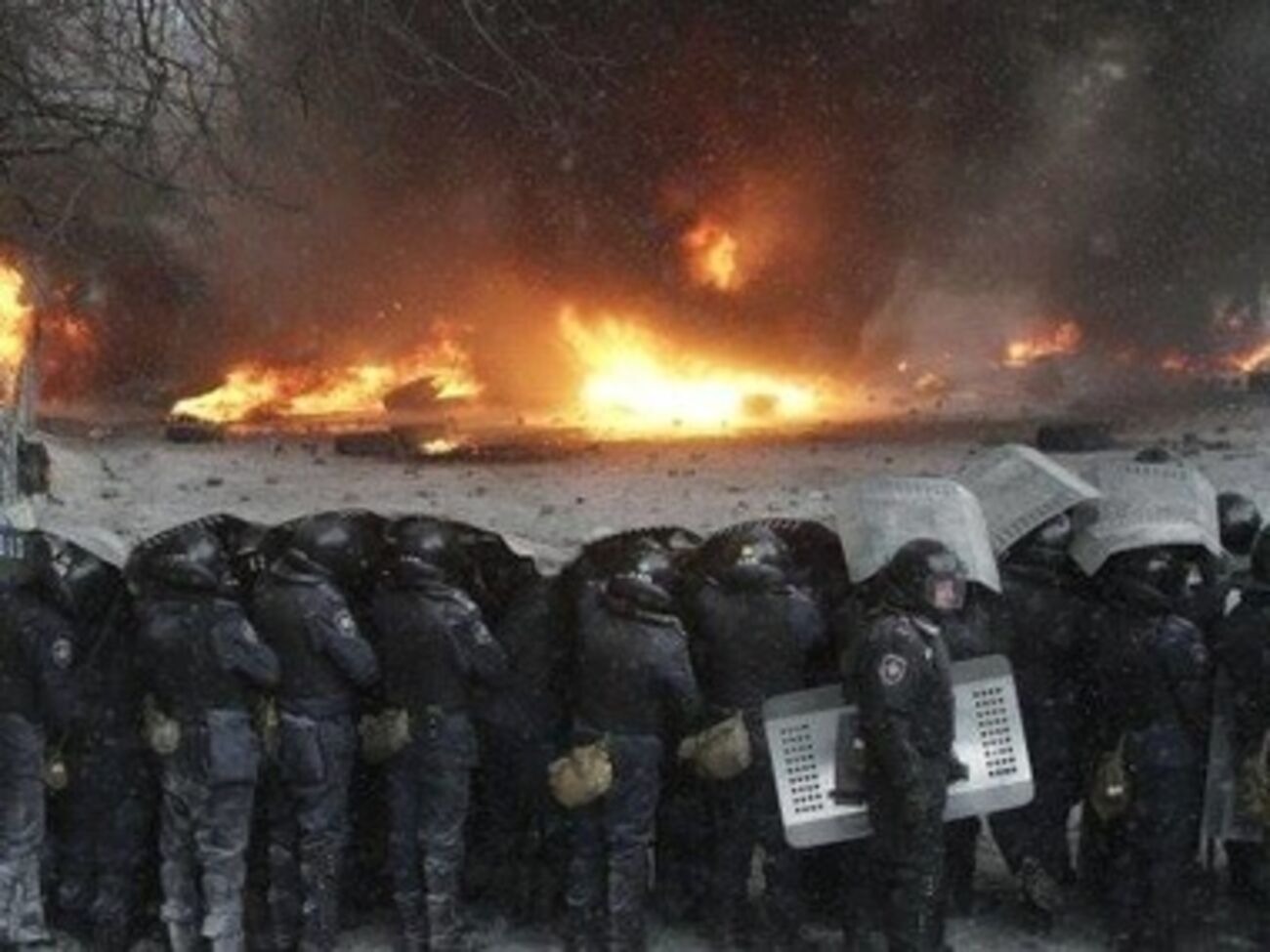 Радикалы выступили за свержение режима