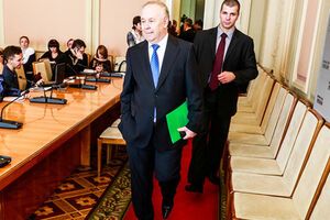 Рыбак ушел в отставку