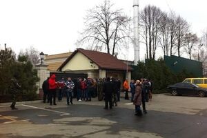 Самооборона вошла в "Межигорье"