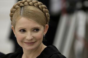 Тимошенко выехала из больницы Харькова