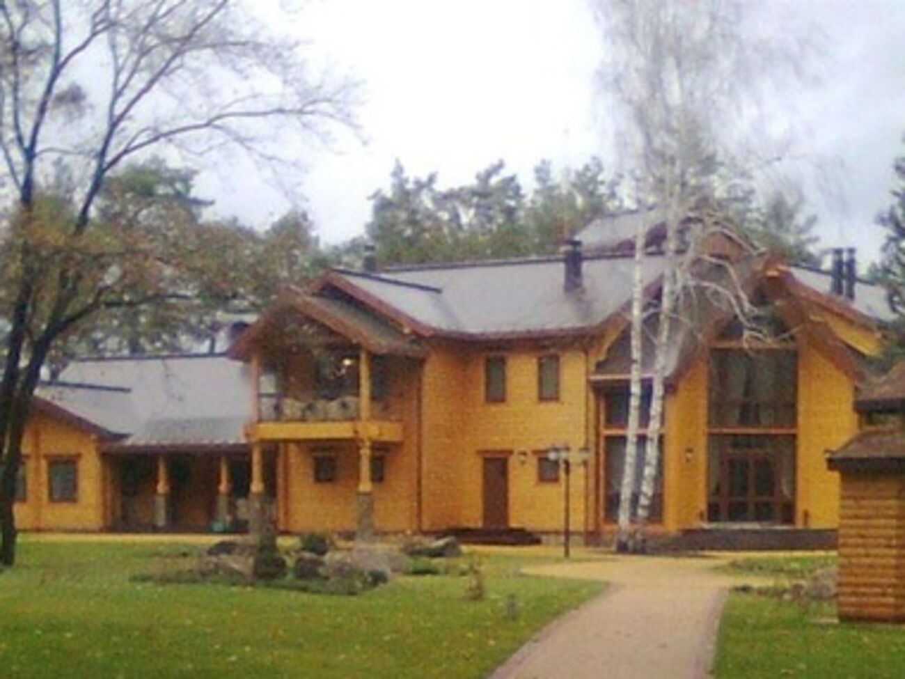 Охотничий домик Януковича в Сухолучье