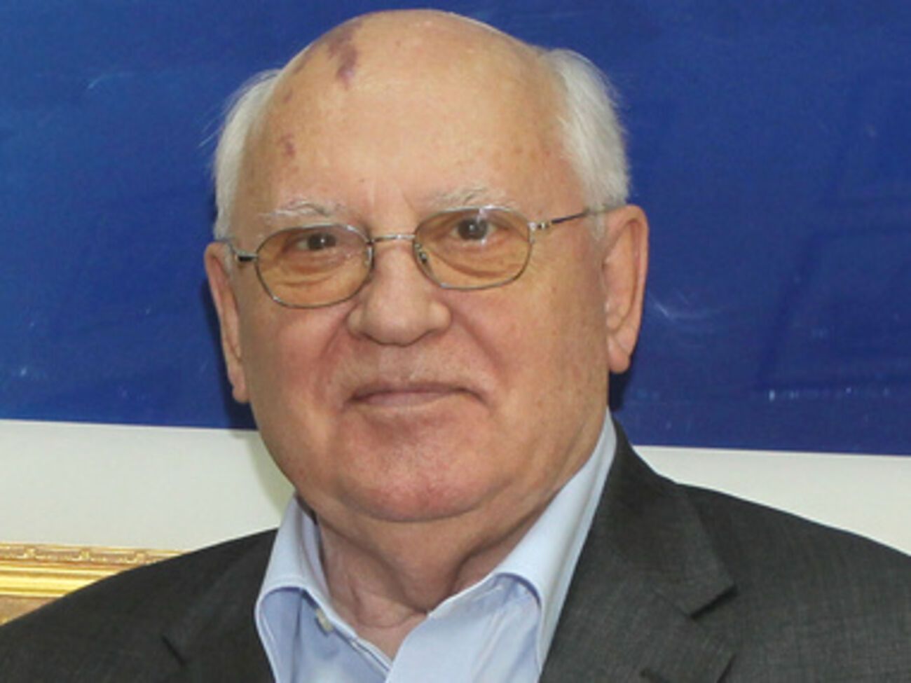 Михаил Горбачев