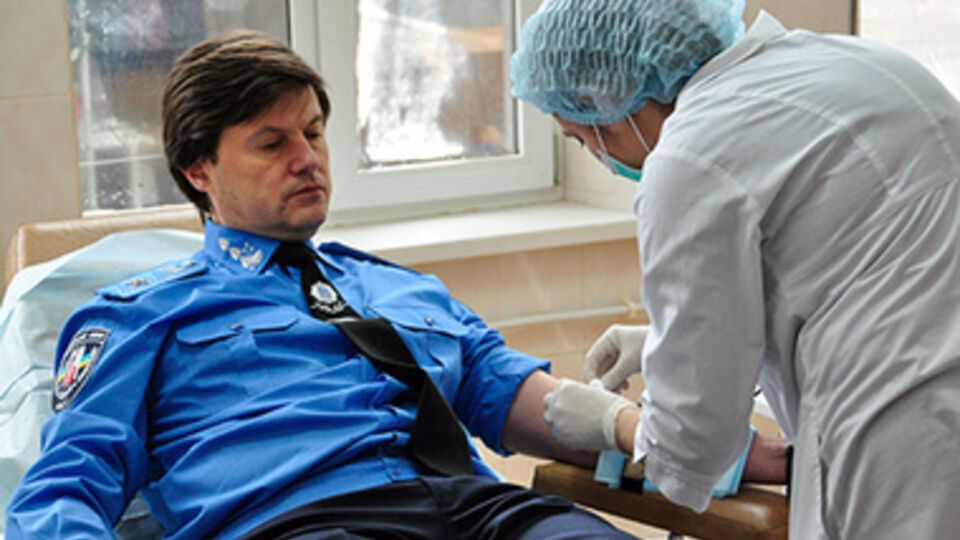 Милиционеры Буковины стали донорами