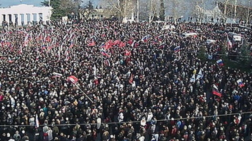 Севастопольцы также отказались платить налоги в госказну