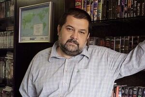 Сергей Лукьяненко