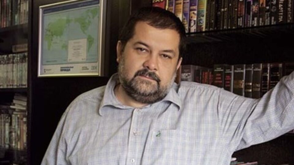 Сергей Лукьяненко