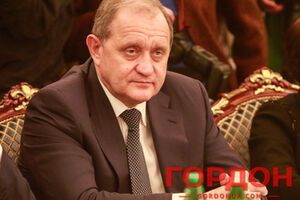Могилев не намерен уходить