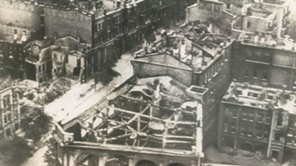 1943 год, Киев лежит в руинах