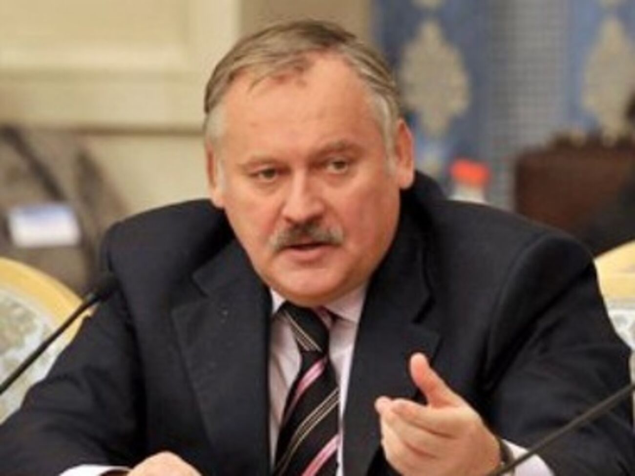 Константин Затулин