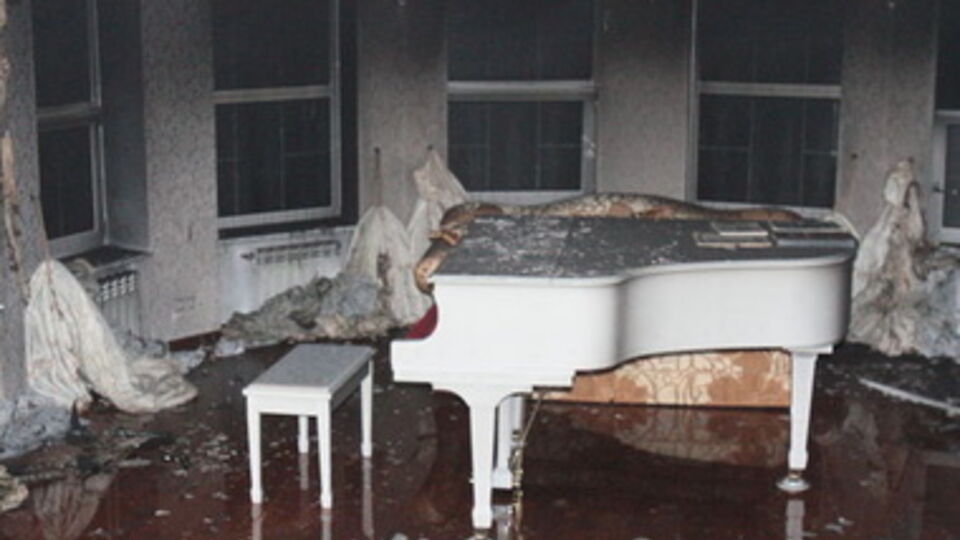 Дом семьи Симоненко после пожара. Фоторепортаж