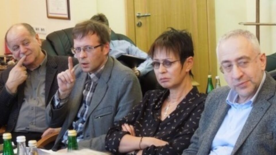 Рабочая группа была создана на экстренном заседании Совета по правам человека