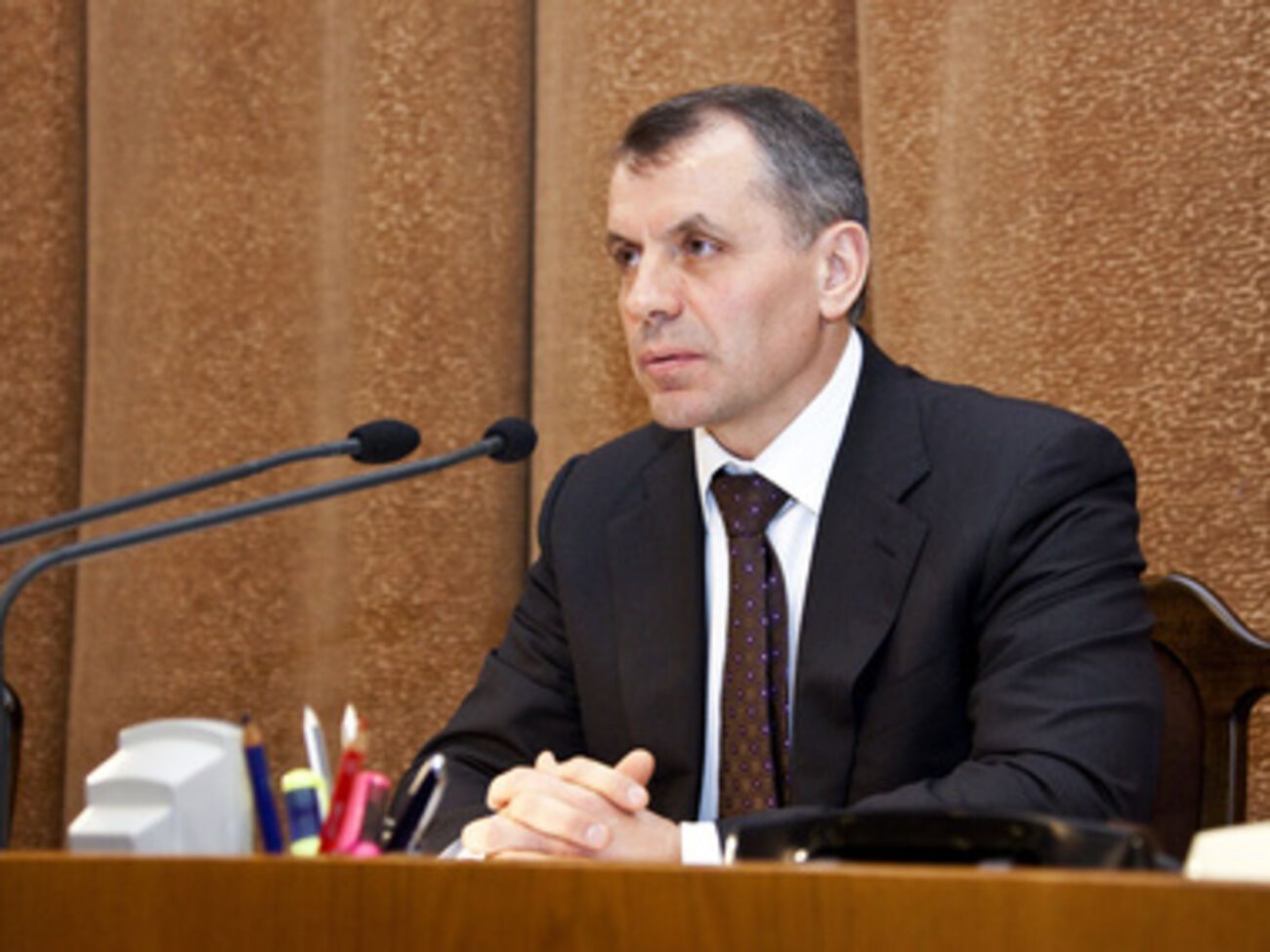 Владимир Константинов