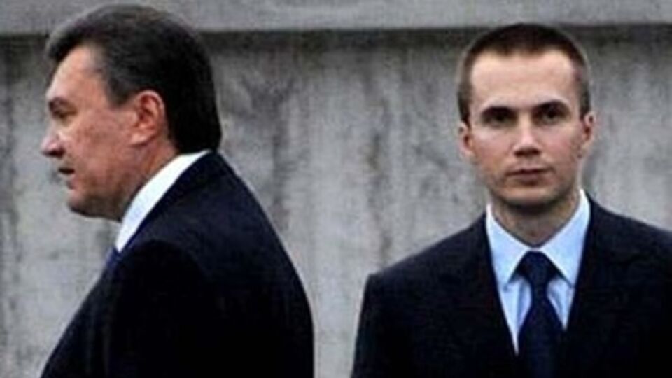 Виктор и Александр Януковичи