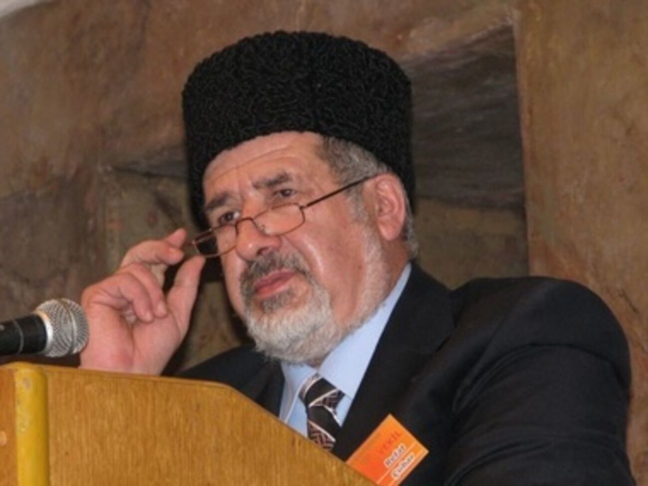 Рефат Чубаров