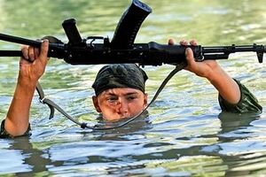 Российских десантников призывают "отдохнуть" в Крыму