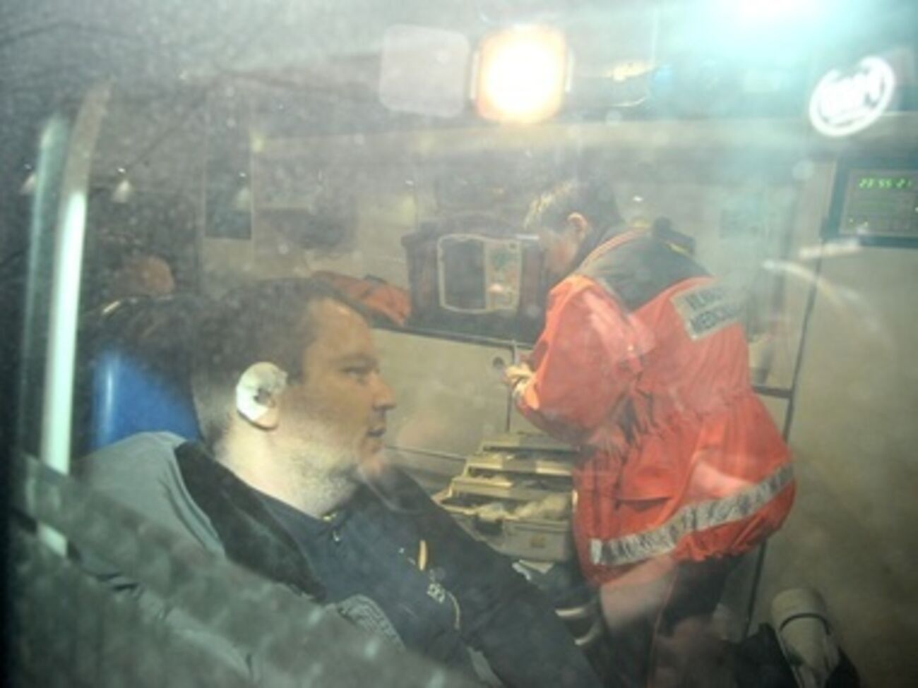 2 февраля Булатов улетел в Вильнюс